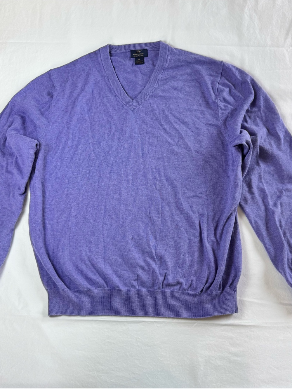 Brooks Brothers 346 Men’s XL Purple Supima Cotton V-Neck Sweater (C)